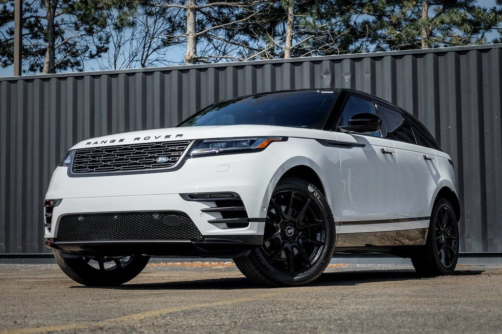 Certified 2026 Land Rover Range Rover Velar Dynamic SE AWD/4WD image 1