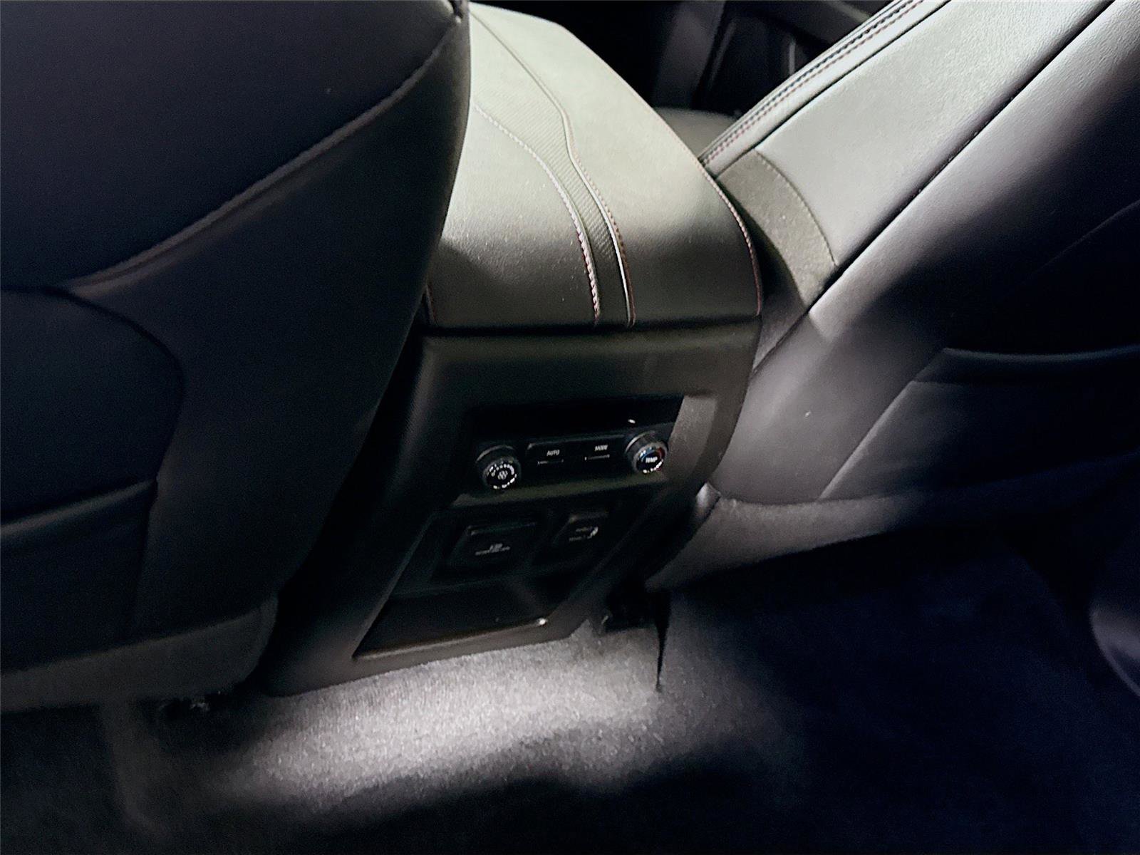 Certified 2023 Chevrolet Traverse RS image 20