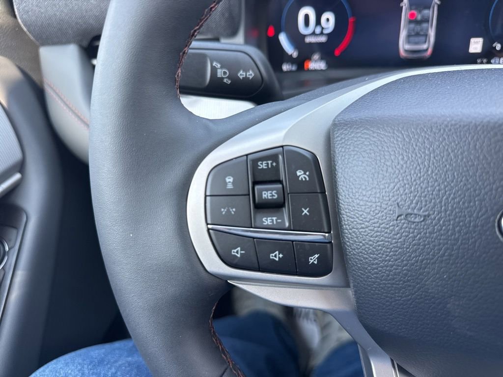 New 2026 Ford Explorer Active w/ Active Comfort Package image 24