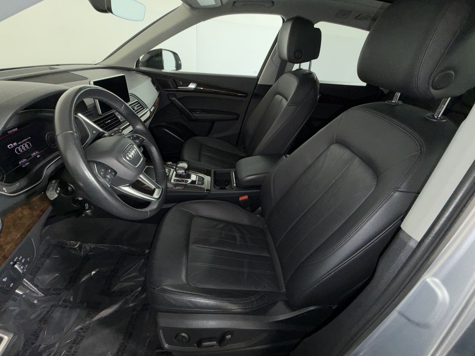 Used 2018 Audi Q5 2.0T Premium Plus w/ Premium Plus Package AWD/4WD image 13