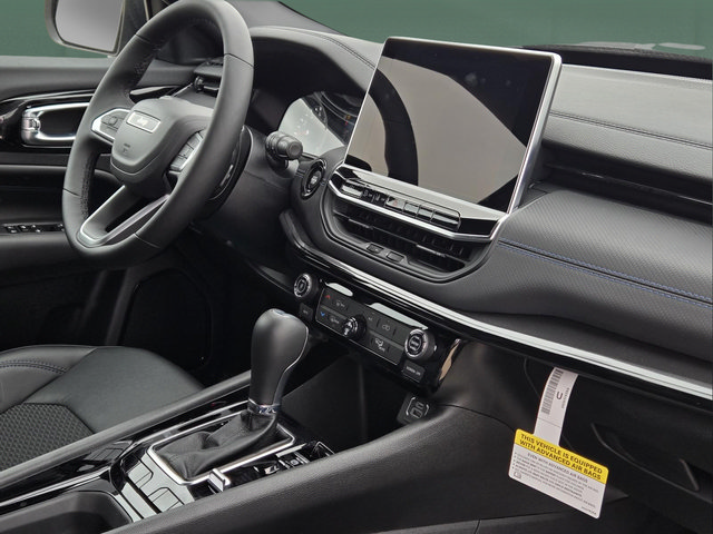 New 2026 Jeep Compass Latitude AWD/4WD image 11