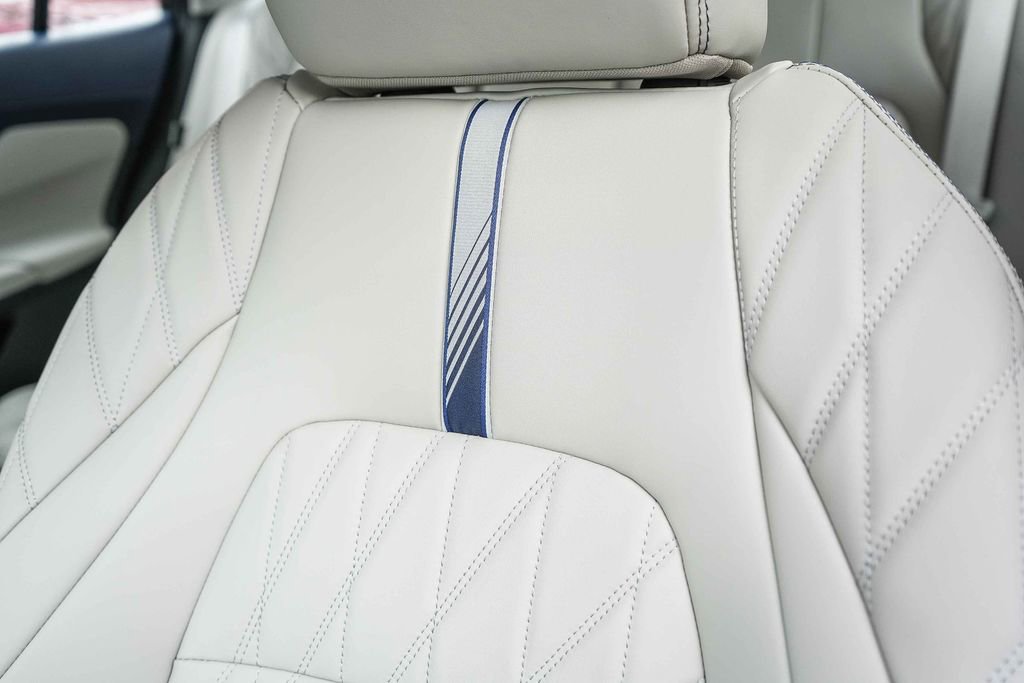 New 2026 Nissan Sentra SL w/ Floor Mat Package FWD image 27
