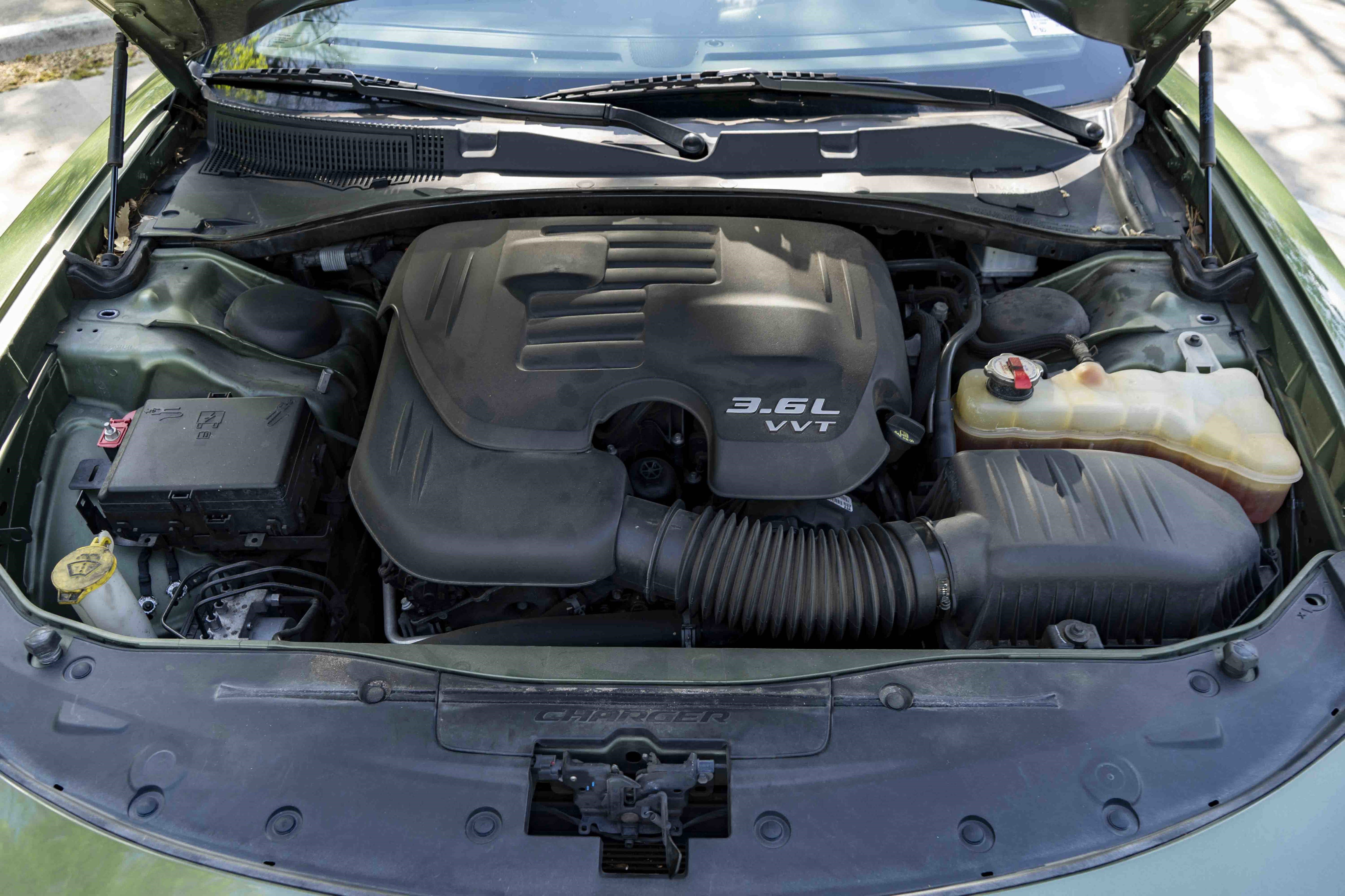 Used 2019 Dodge Charger SXT w/ Blacktop Package image 37