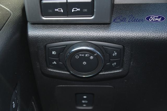 Used 2017 Ford F150 Platinum w/ Equipment Group 701A Luxury image 21