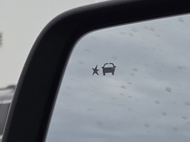 Used 2020 GMC Acadia SLT image 9