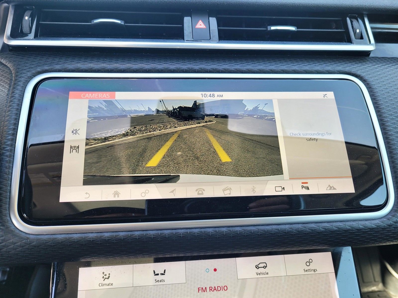 Used 2020 Land Rover Range Rover Velar S AWD/4WD image 11