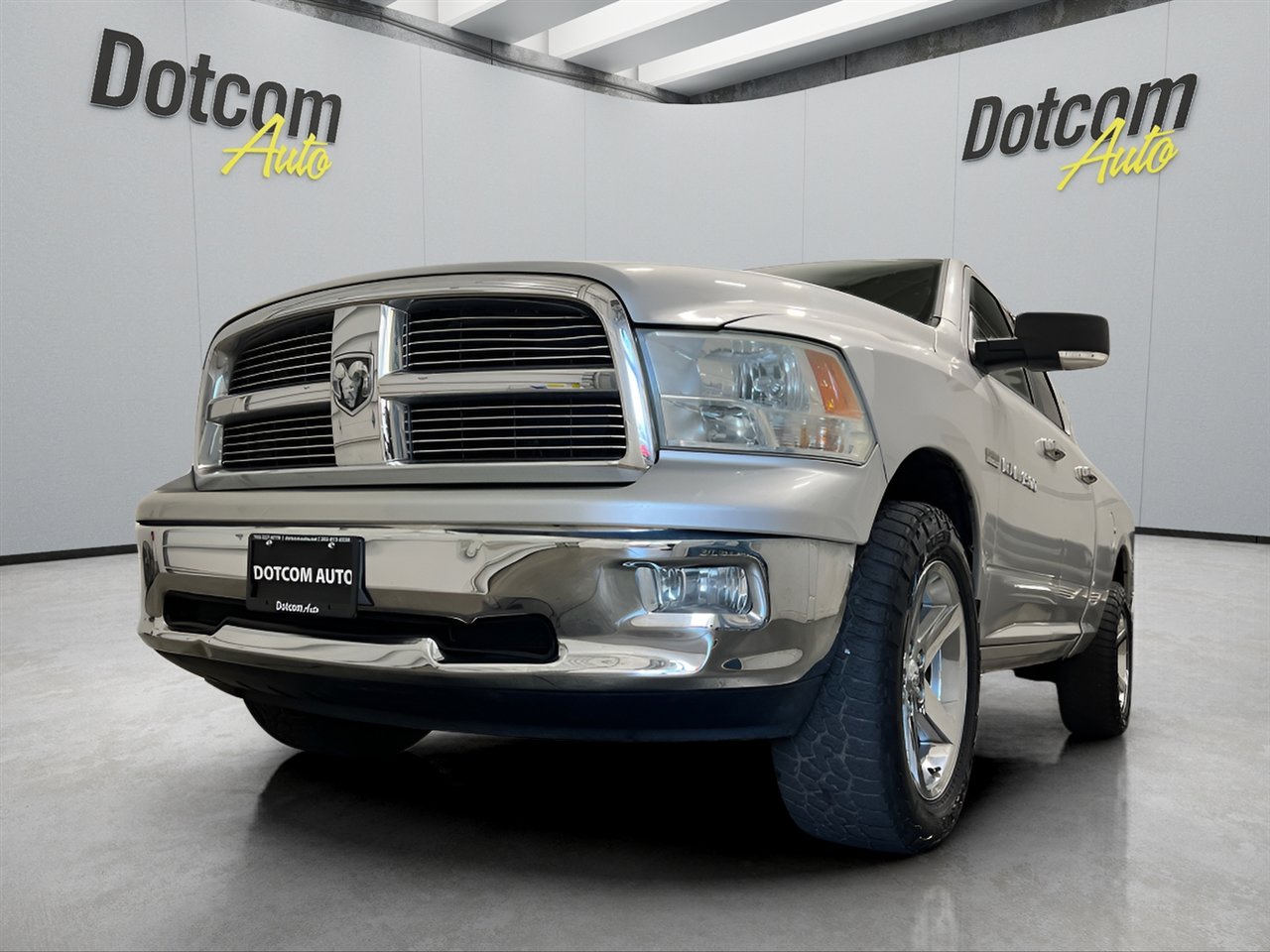 Used 2011 RAM 1500 Big Horn image 3
