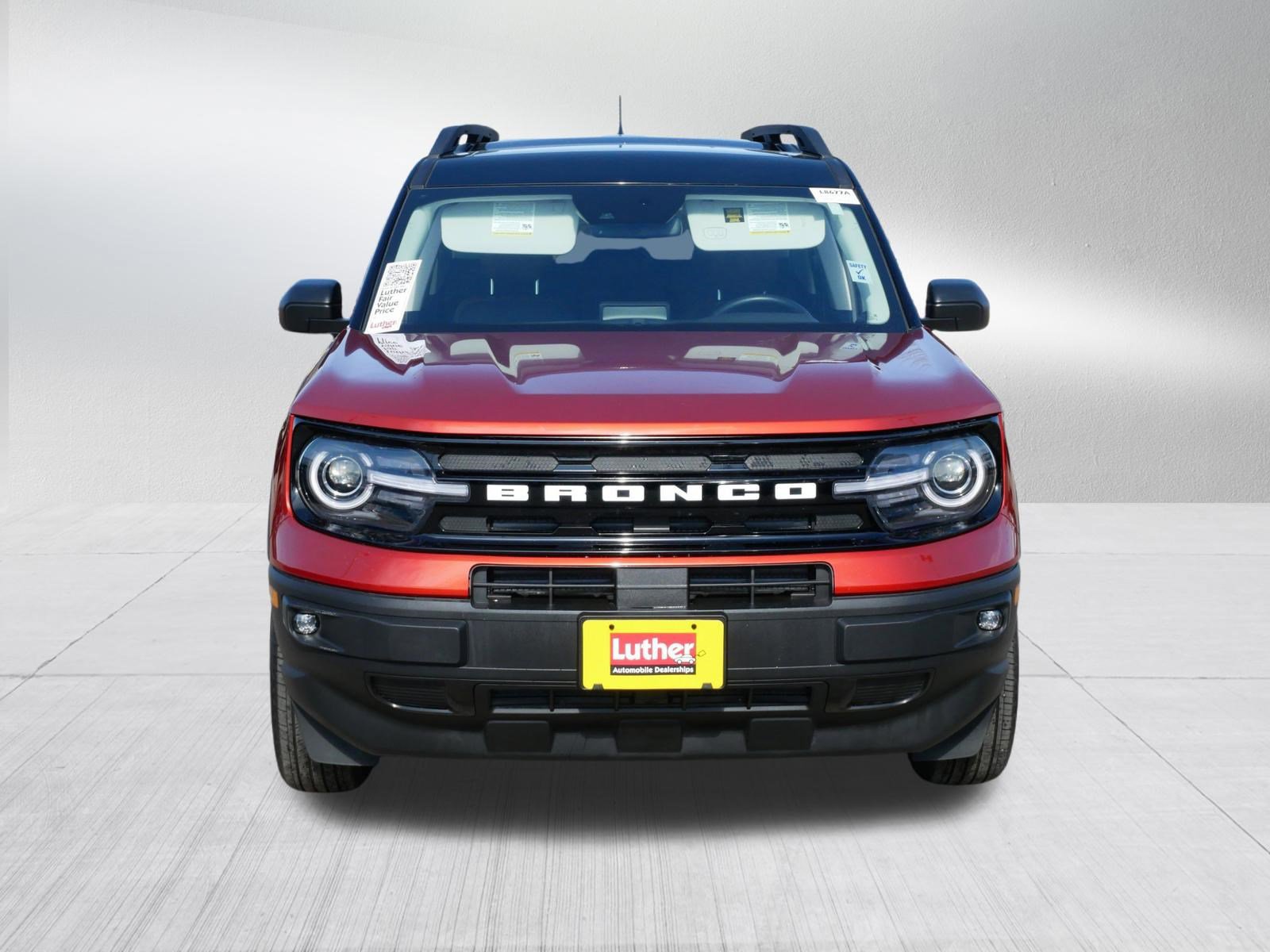 Used 2023 Ford Bronco Sport Outer Banks w/ Tech Package AWD/4WD image 2