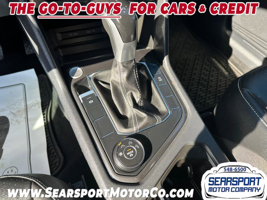 Used 2022 Volkswagen Tiguan SE image 10