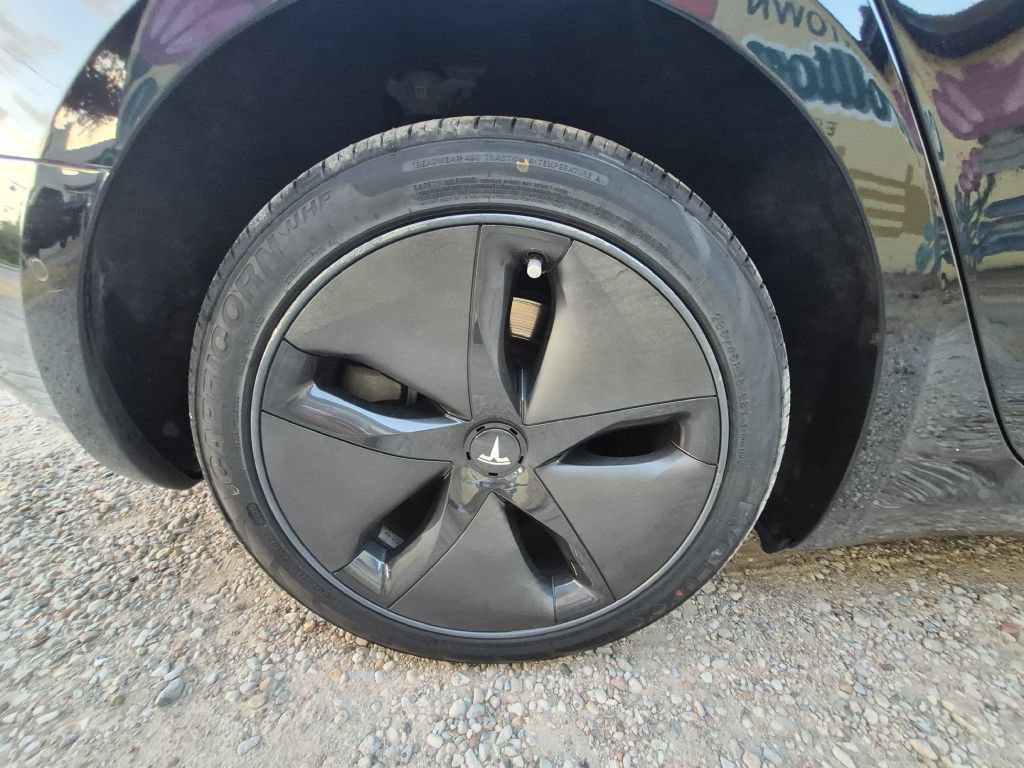 Used 2019 Tesla Model 3 RWD image 29