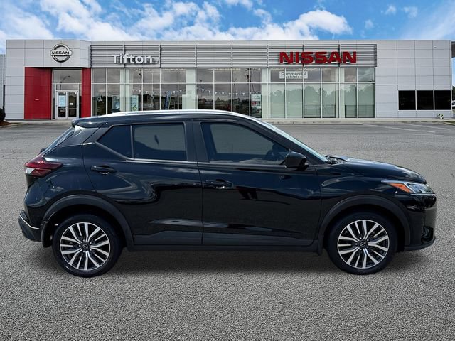 Used 2023 Nissan Kicks SV FWD image 8