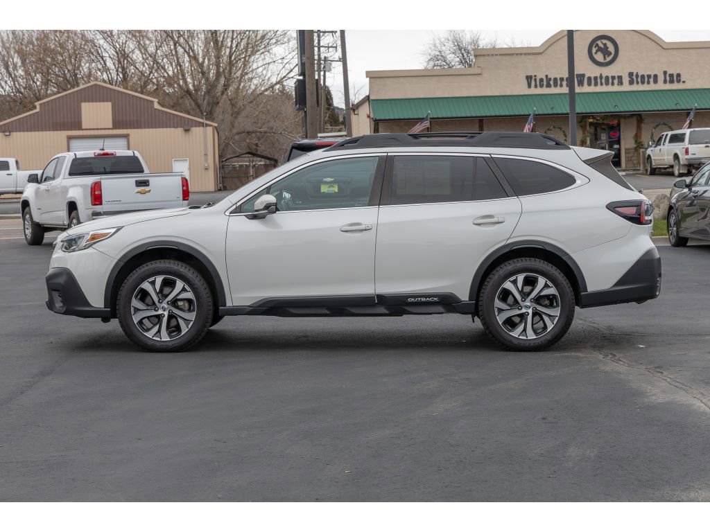 Used 2021 Subaru Outback Limited image 6