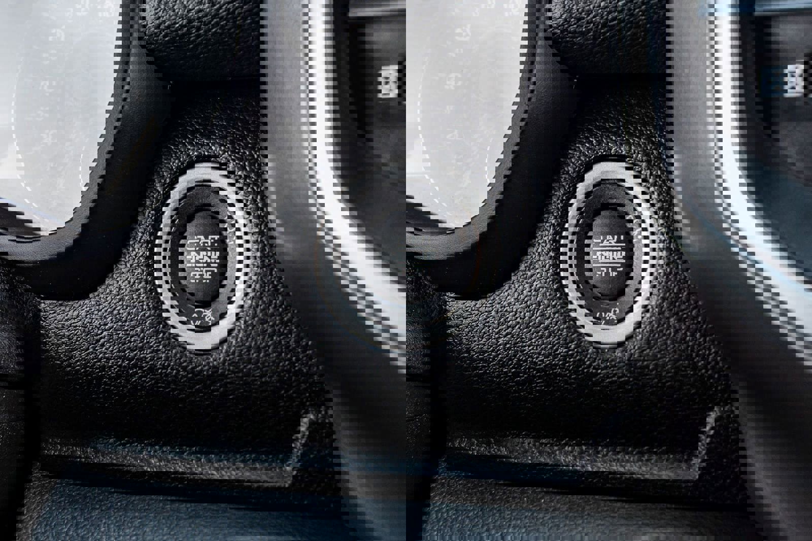 Used 2024 RAM 2500 Laramie w/ Night Edition AWD/4WD image 28