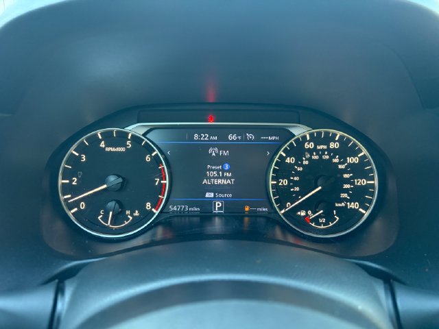 Used 2024 Nissan Altima 2.5 SV FWD image 31