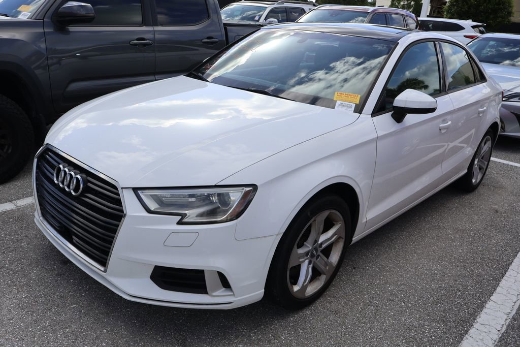 Used 2018 Audi A3 2.0T Premium FWD image 2