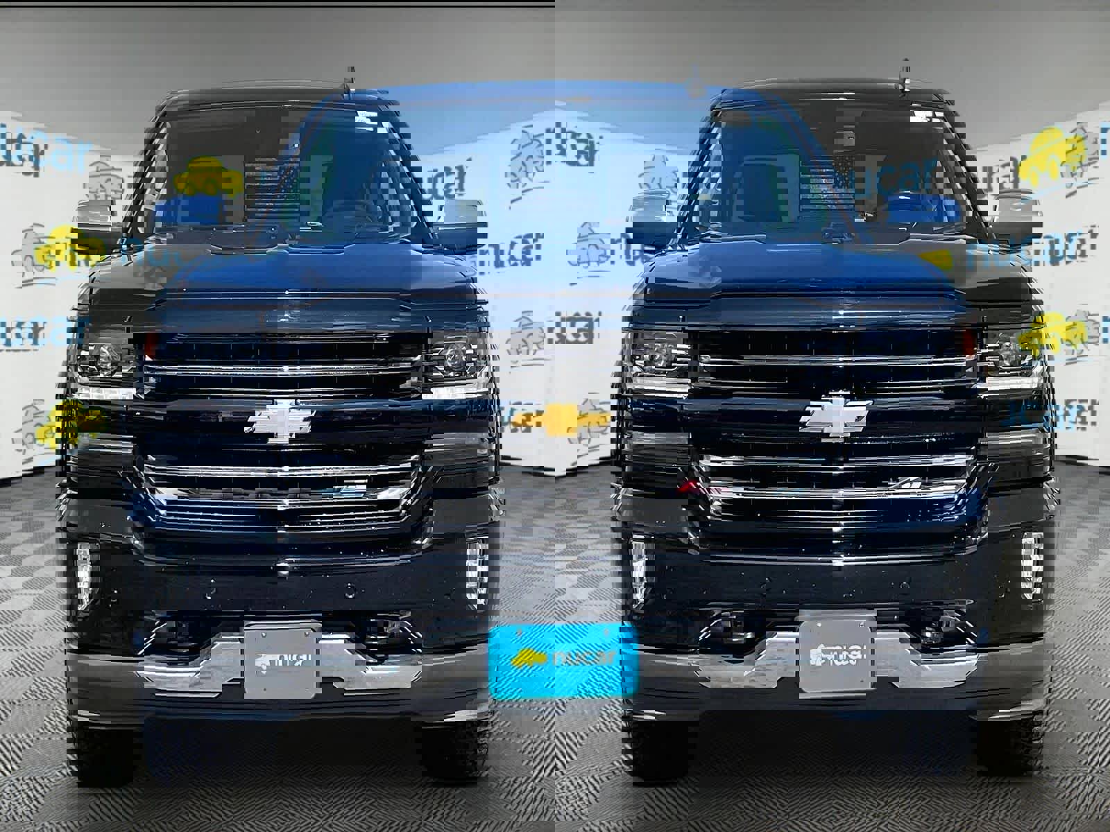 Used 2018 Chevrolet Silverado 1500 LTZ Z71 w/ LTZ Plus Package AWD/4WD image 2