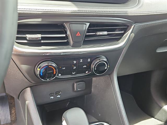 Used 2026 Buick Encore GX Preferred w/ Comfort Package FWD image 19