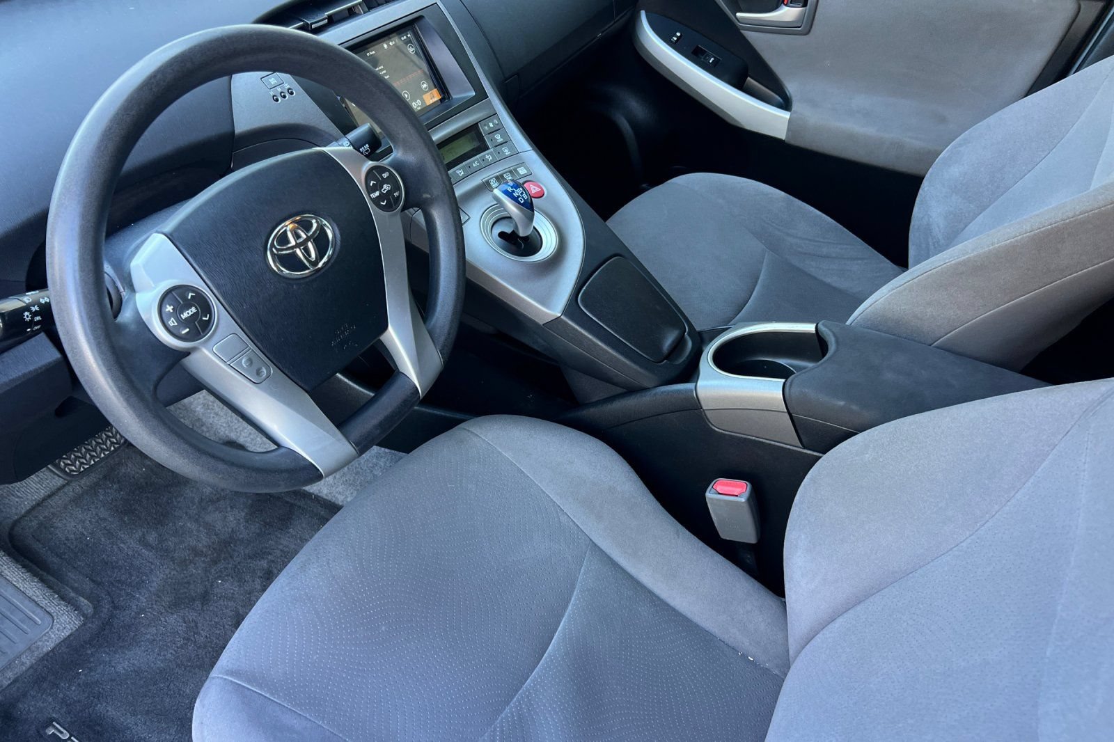 Used 2015 Toyota Prius Two FWD image 11