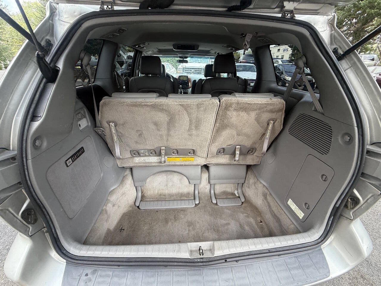 Used 2008 Toyota Sienna FWD image 21