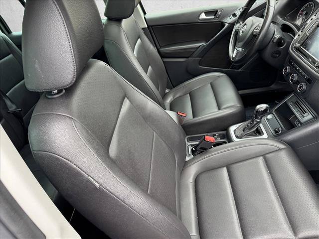 Used 2016 Volkswagen Tiguan SE AWD/4WD image 20