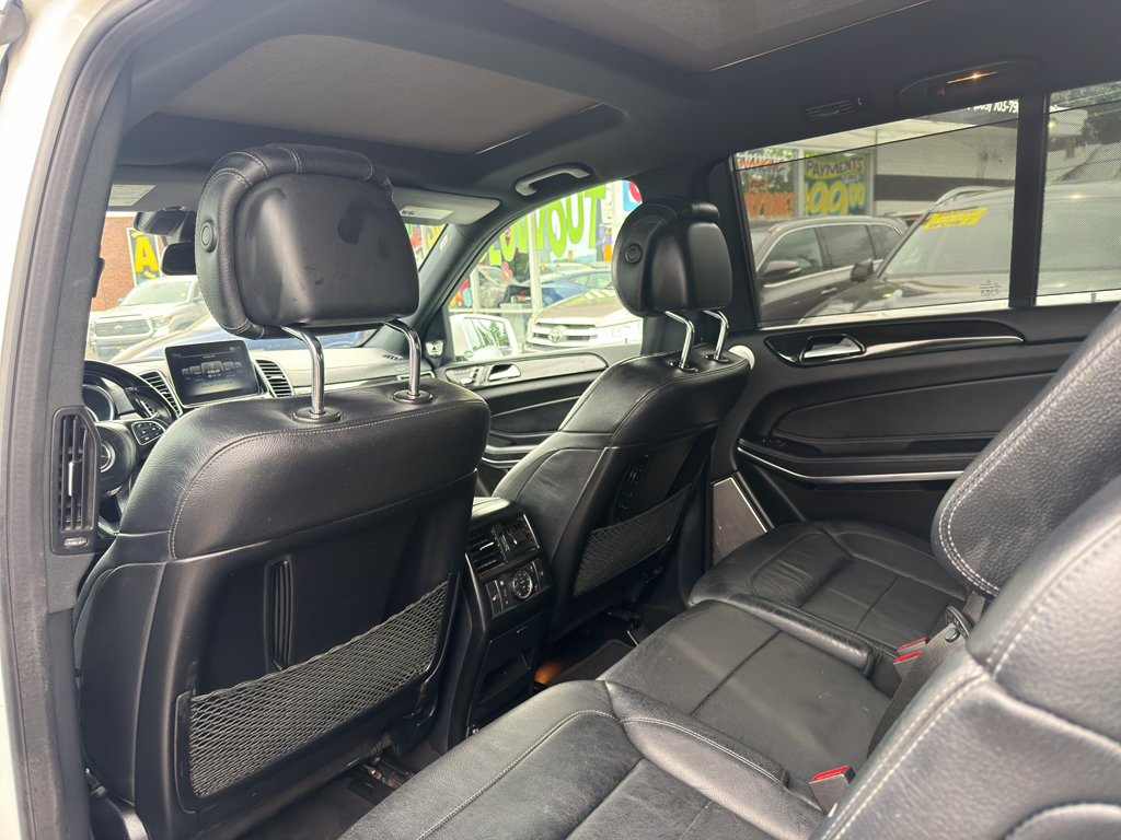 Used 2018 Mercedes-Benz GLS 550 4MATIC image 15