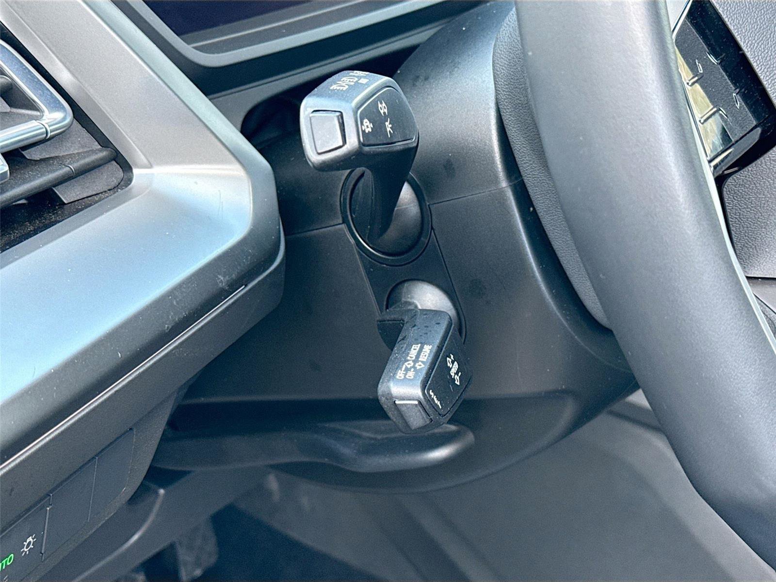 Used 2022 Audi Q4 e-tron Premium w/ Convenience Package AWD/4WD image 10