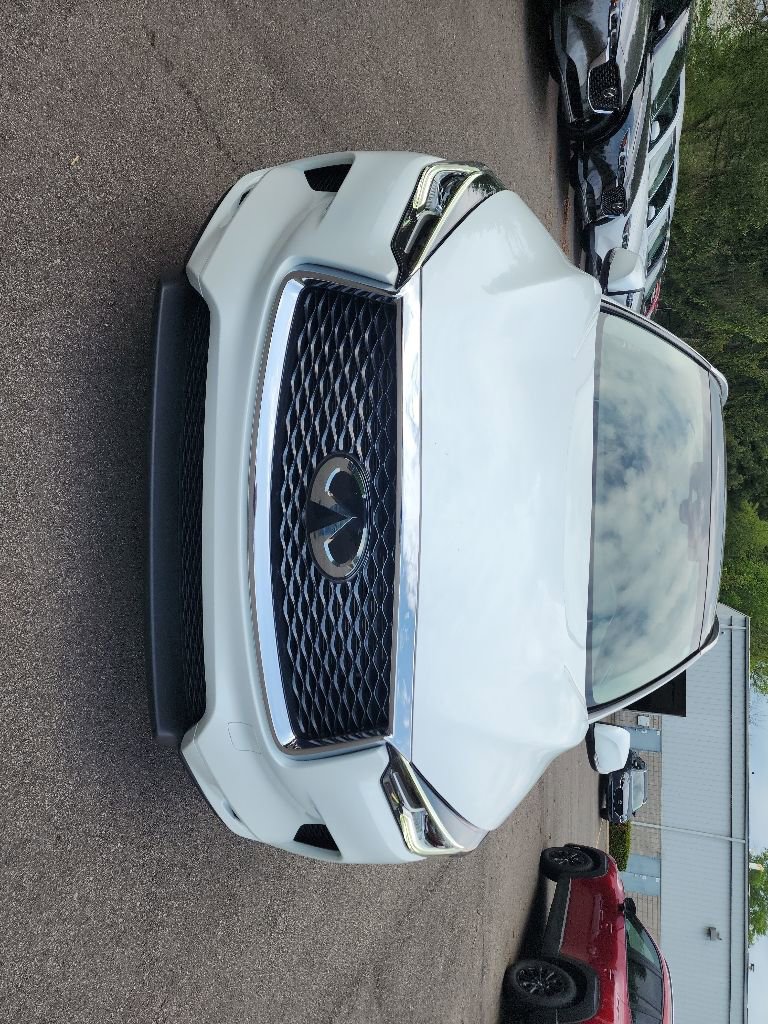 Used 2023 INFINITI QX50 Luxe AWD/4WD image 2