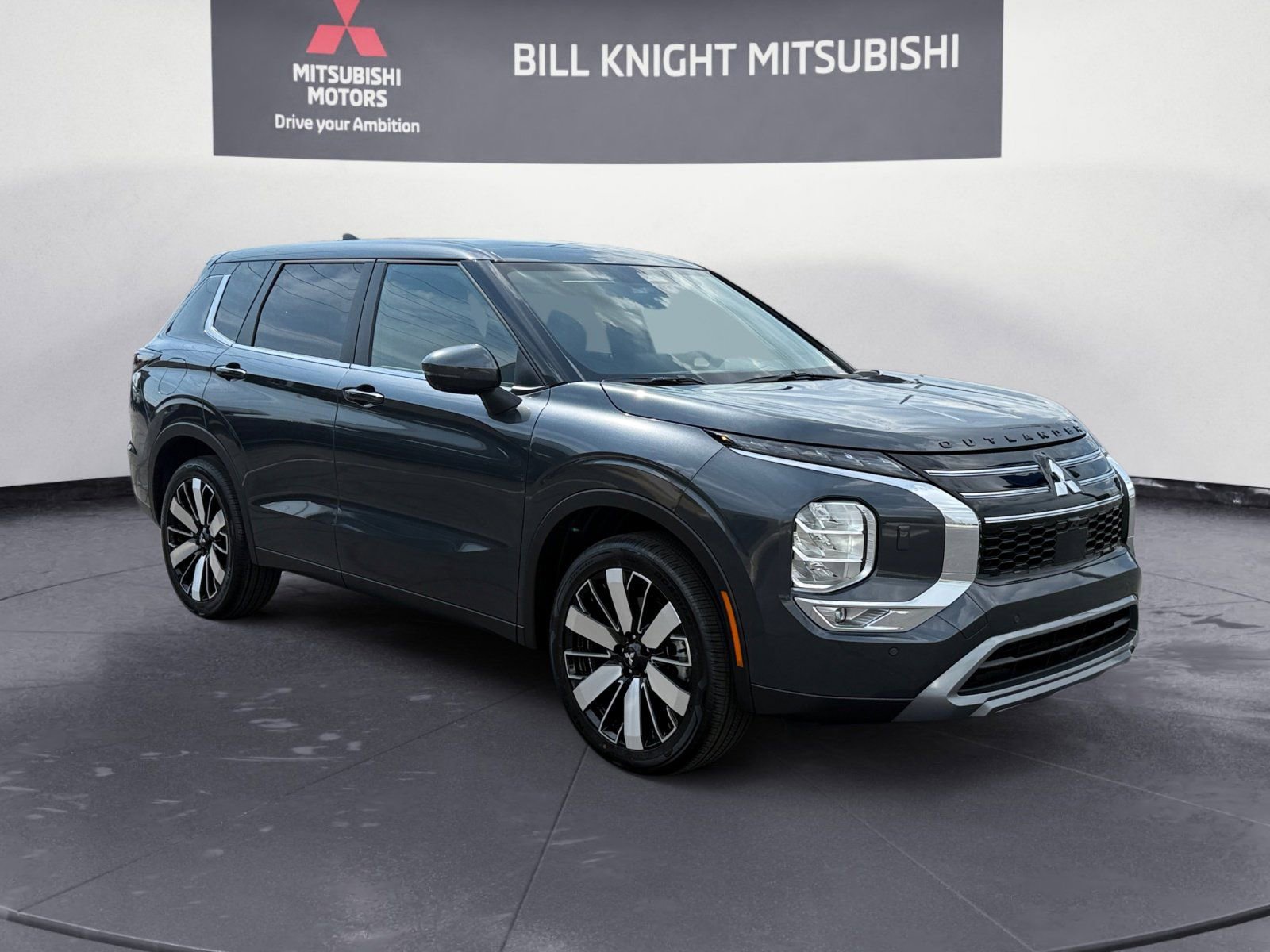 Used 2025 Mitsubishi Outlander SE AWD/4WD image 7