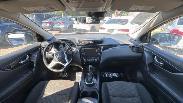 Used 2022 Nissan Rogue Sport SV AWD/4WD image 22