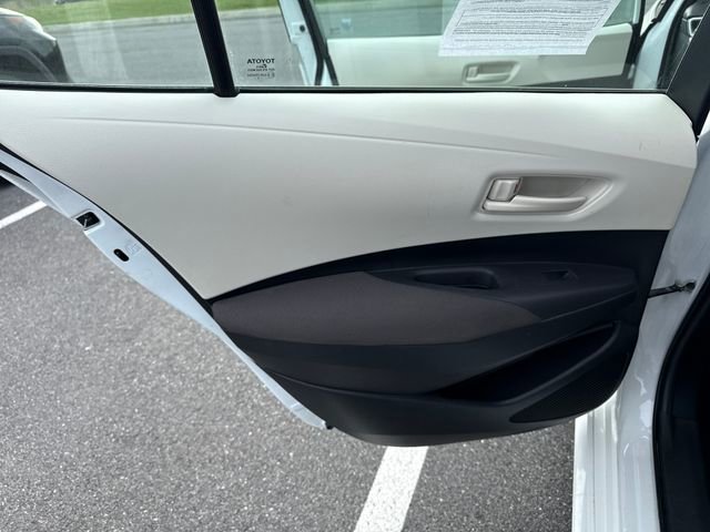 Used 2024 Toyota Corolla LE image 16