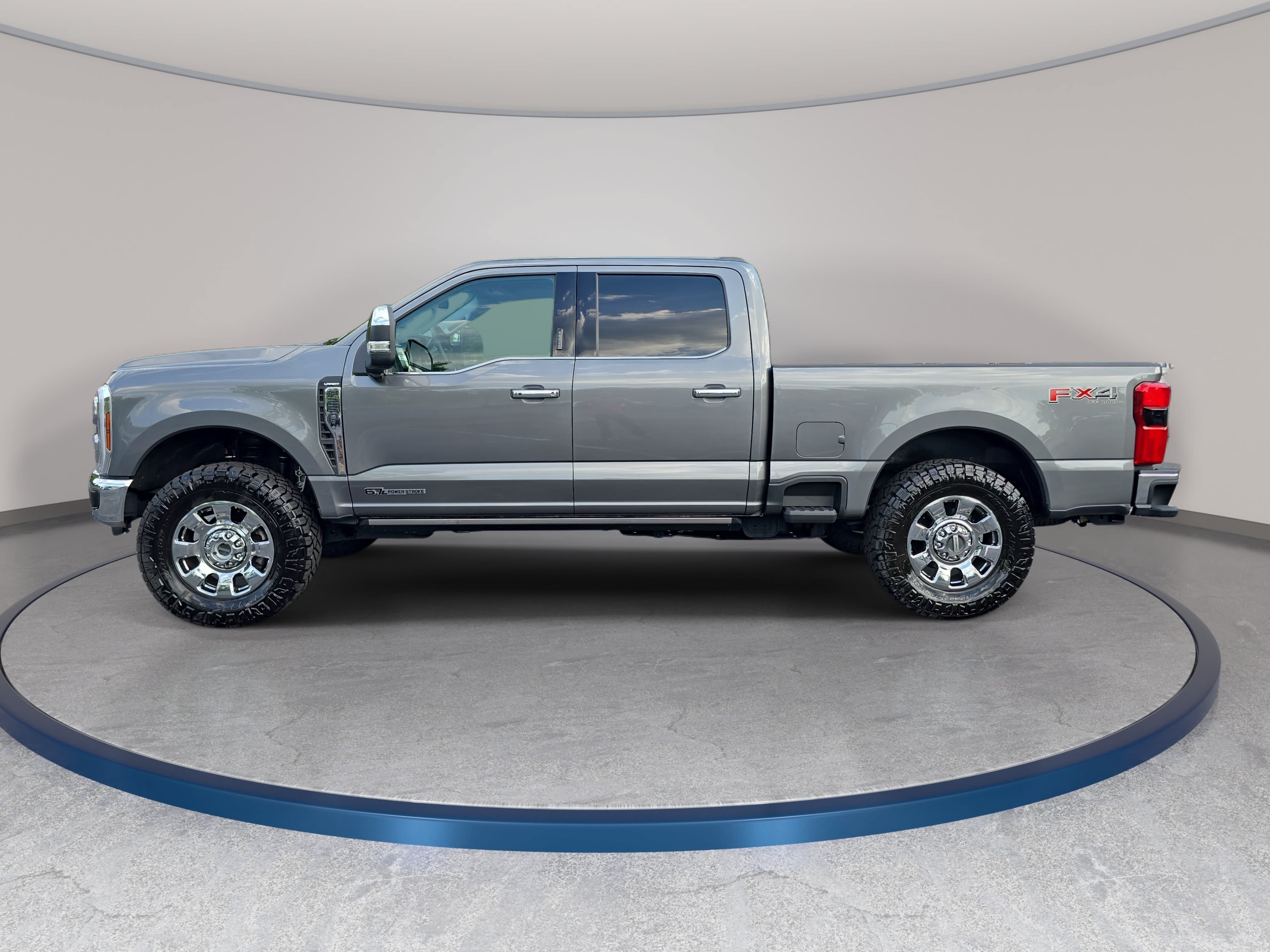 Used 2024 Ford F250 Lariat w/ Lariat Ultimate Package AWD/4WD image 8