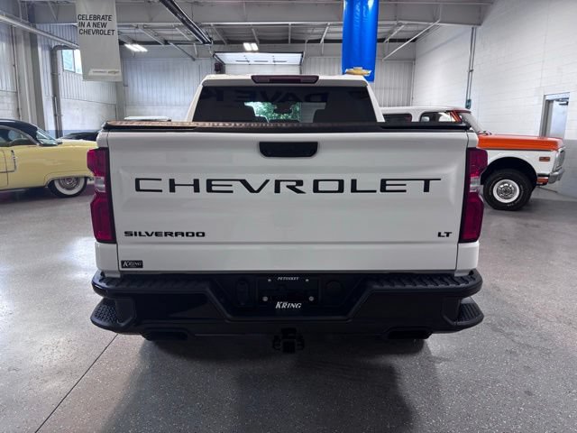 Certified 2024 Chevrolet Silverado 1500 LT Trail Boss w/ Dark Appearance Package AWD/4WD image 5