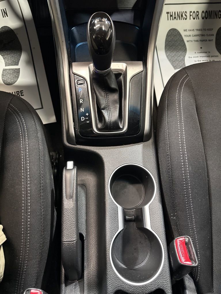 Used 2016 Hyundai Elantra GT image 33