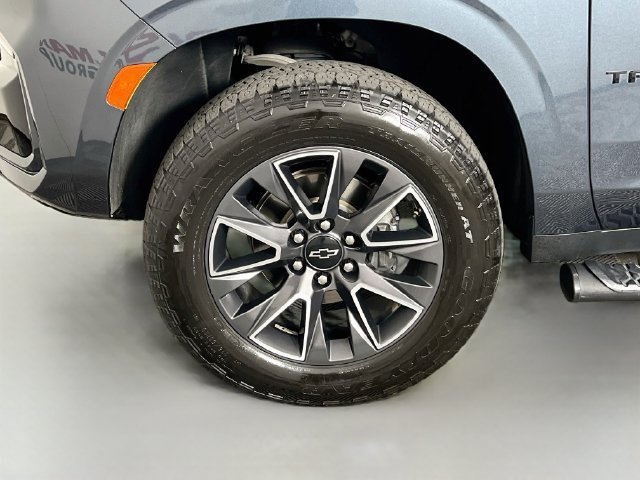 Used 2021 Chevrolet Tahoe Z71 w/ Z71 Signature Package AWD/4WD image 29