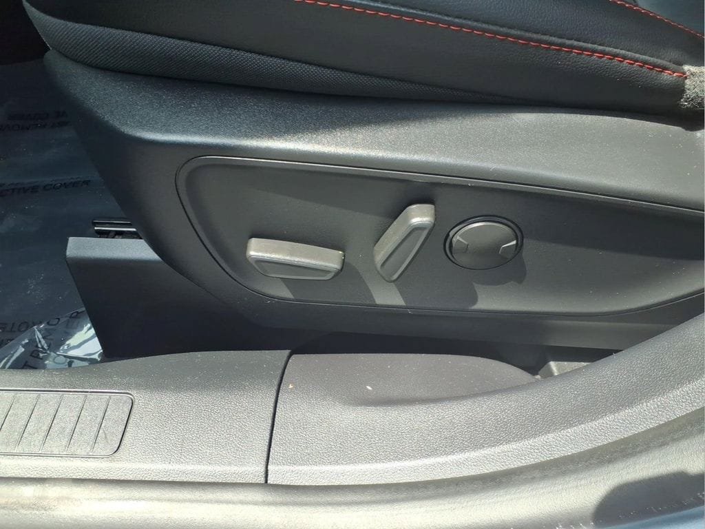Used 2022 Ford Escape SEL w/ SEL Stealth AWD Package image 19