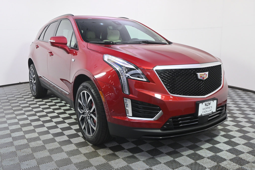 New 2026 Cadillac XT5 Sportv w/ LPO, Floor Liner Package AWD/4WD image 9
