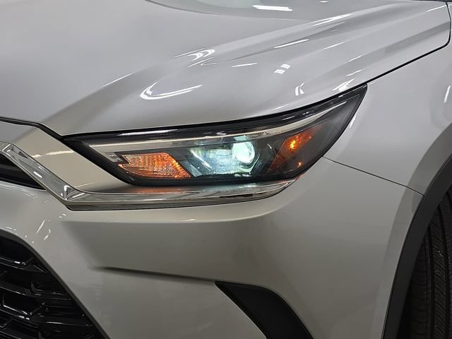 Certified 2025 Toyota Grand Highlander AWD image 30