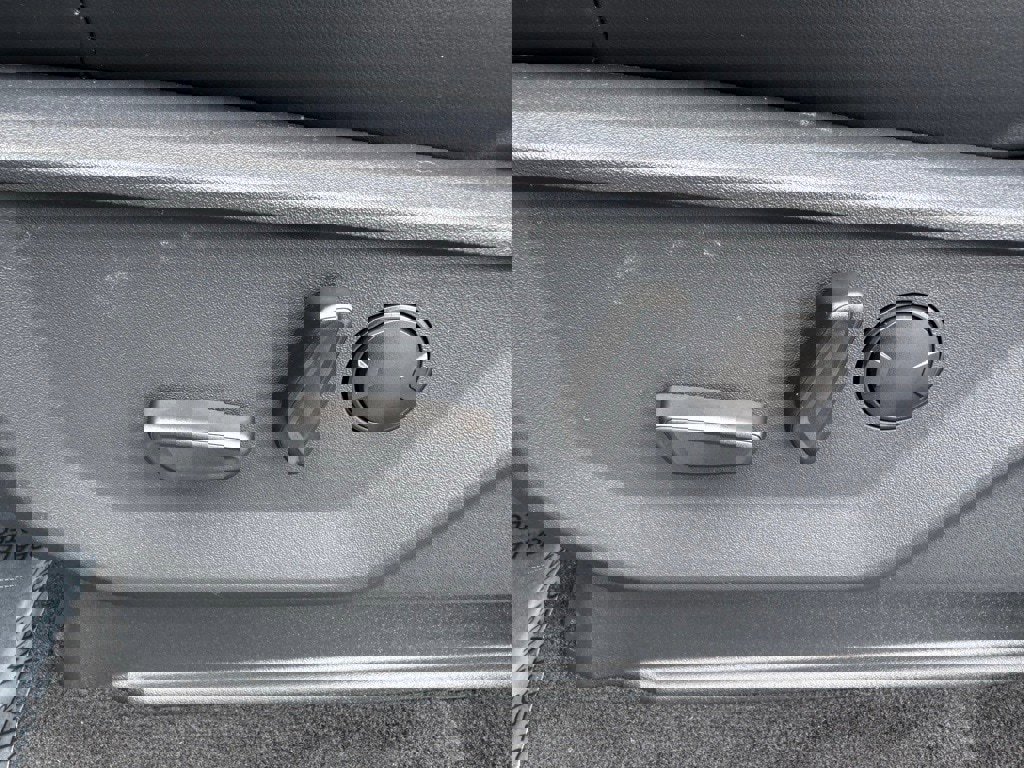 New 2025 Ford Expedition Platinum w/ Stealth Performance Package image 21