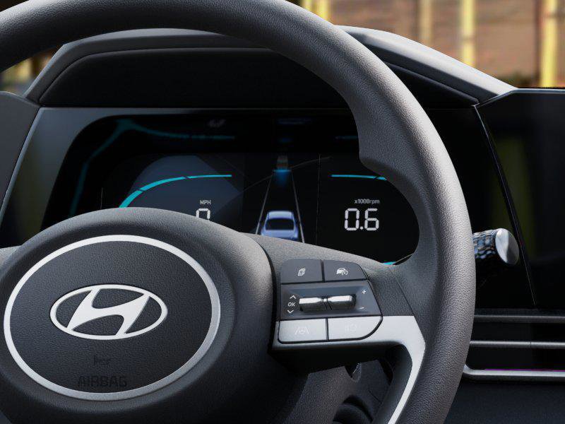 Certified 2025 Hyundai Elantra SE image 14