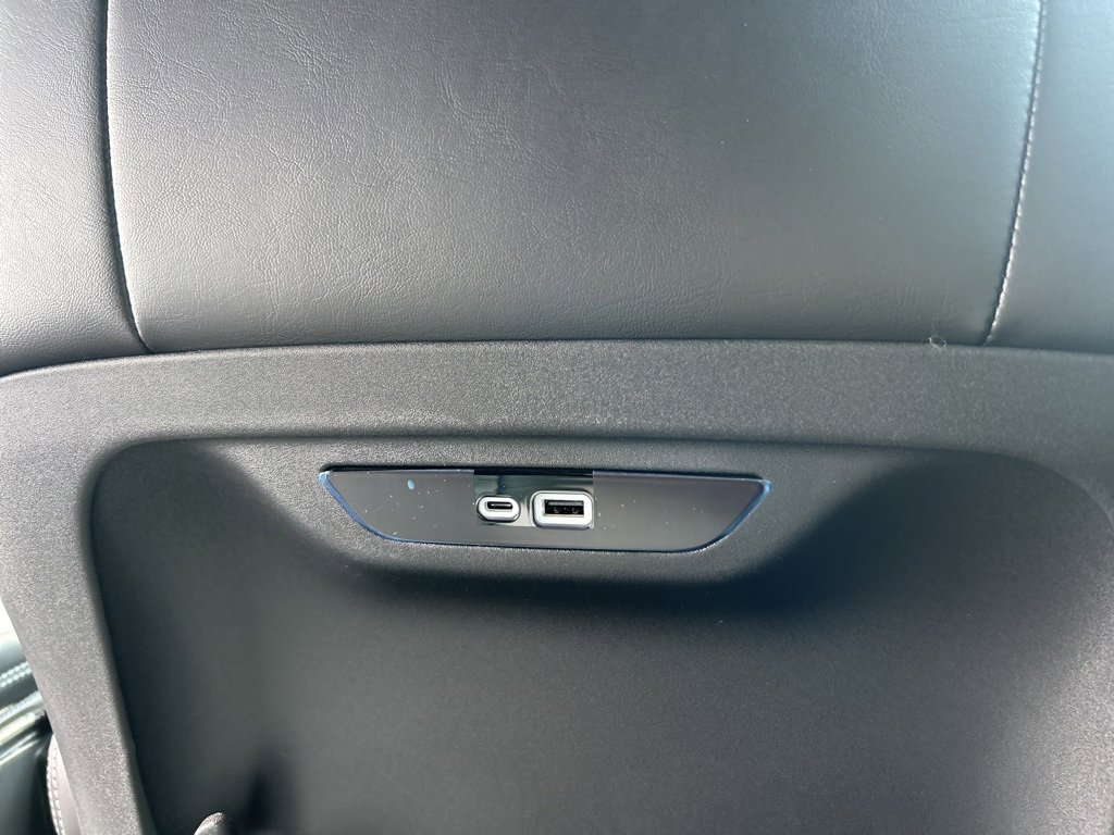 New 2026 Chrysler Pacifica Limited w/ S Appearance Package image 18