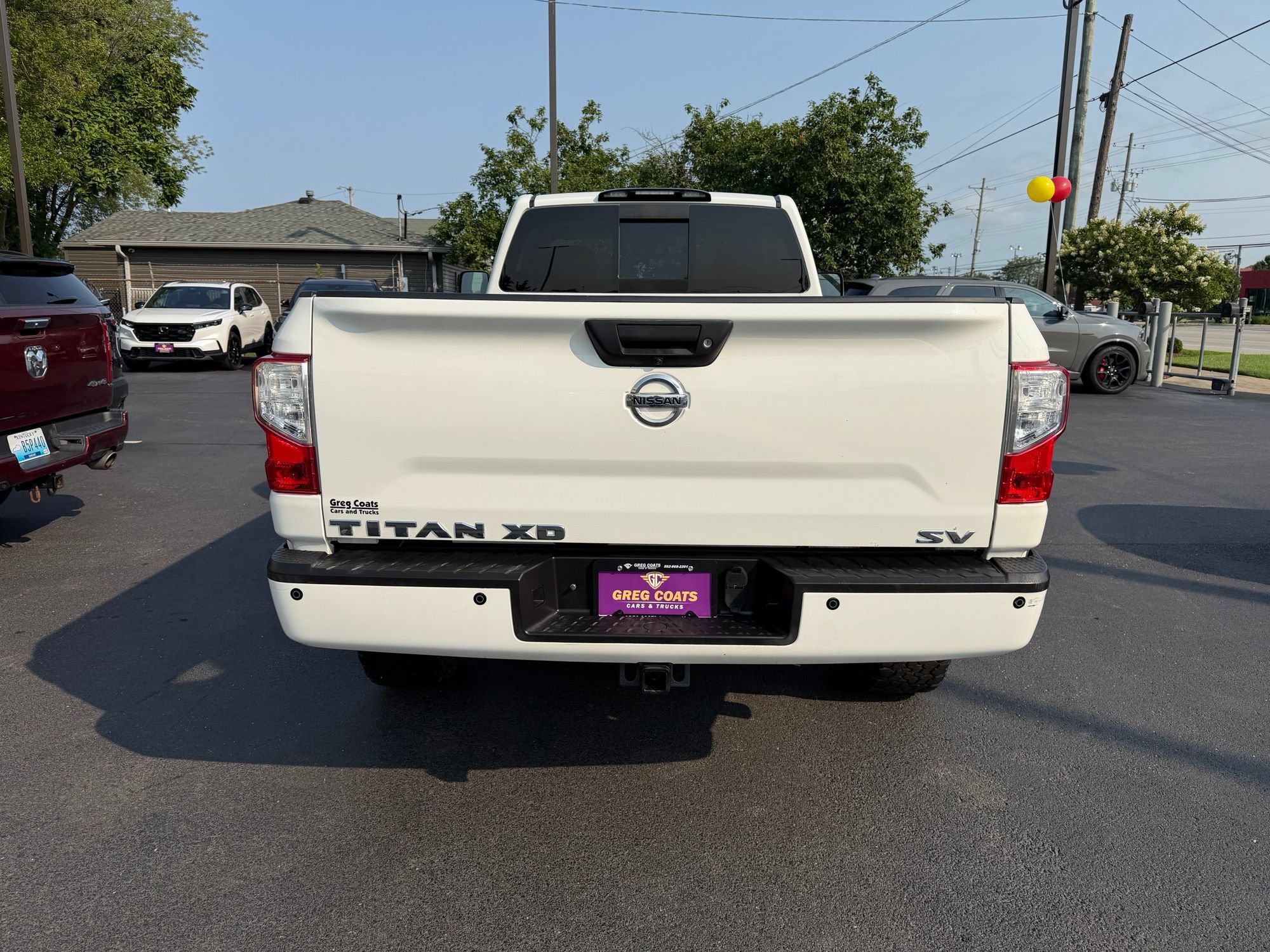 Used 2017 Nissan Titan SV AWD/4WD image 5