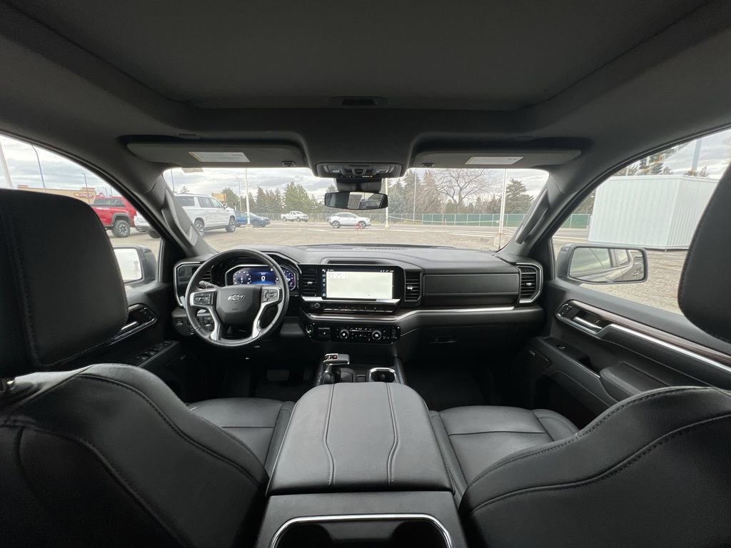 Certified 2023 Chevrolet Silverado 1500 RST image 21