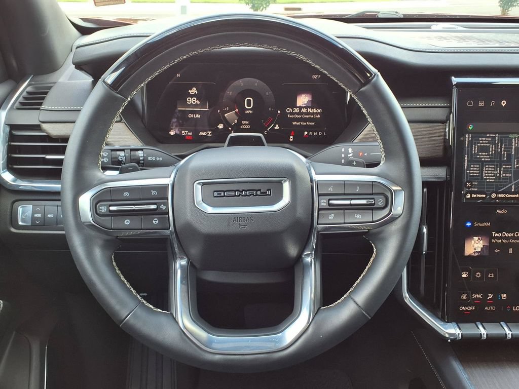 Used 2025 GMC Acadia Denali w/ Super Cruise Package AWD/4WD image 34