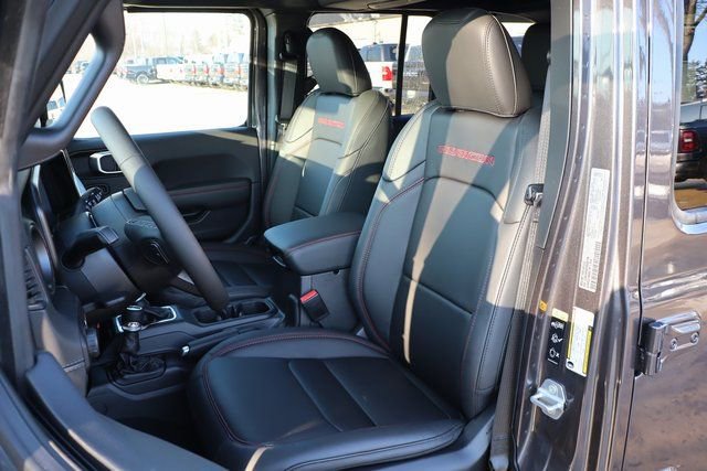 New 2026 Jeep Wrangler Unlimited Rubicon image 13