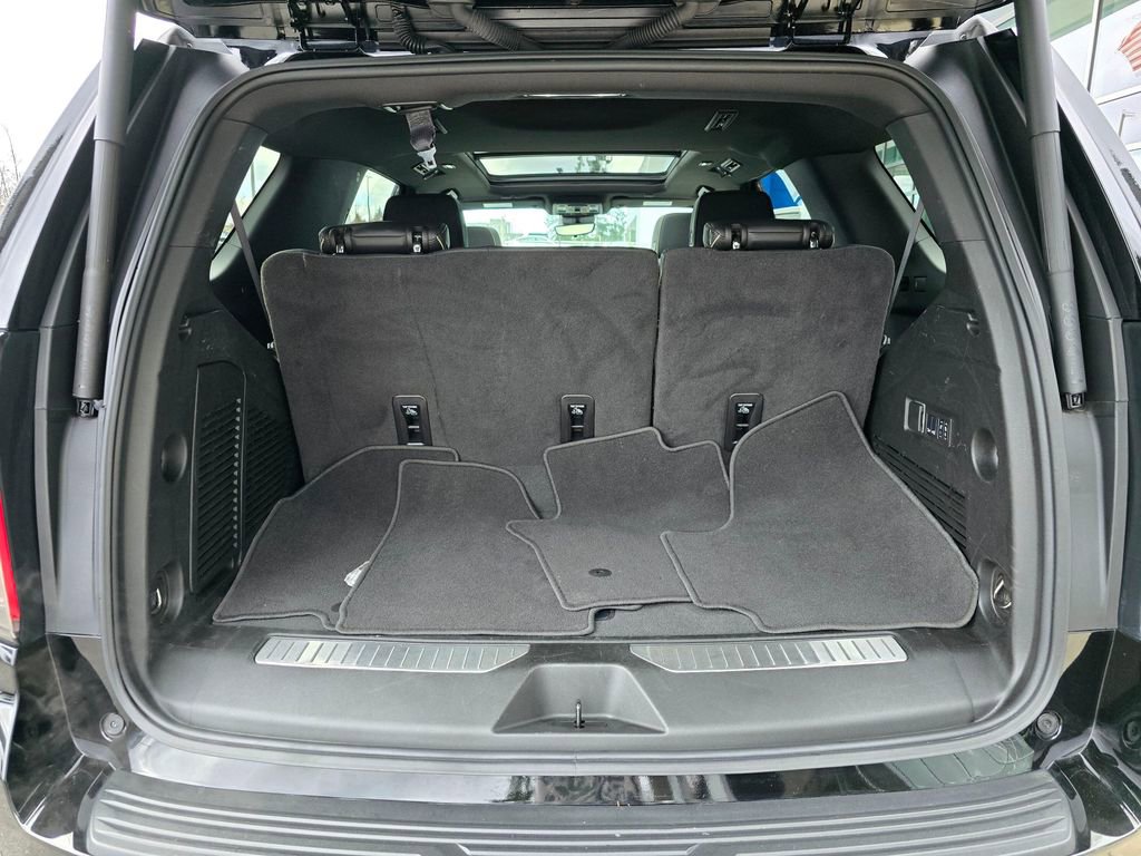 Used 2024 Chevrolet Tahoe Premier image 17
