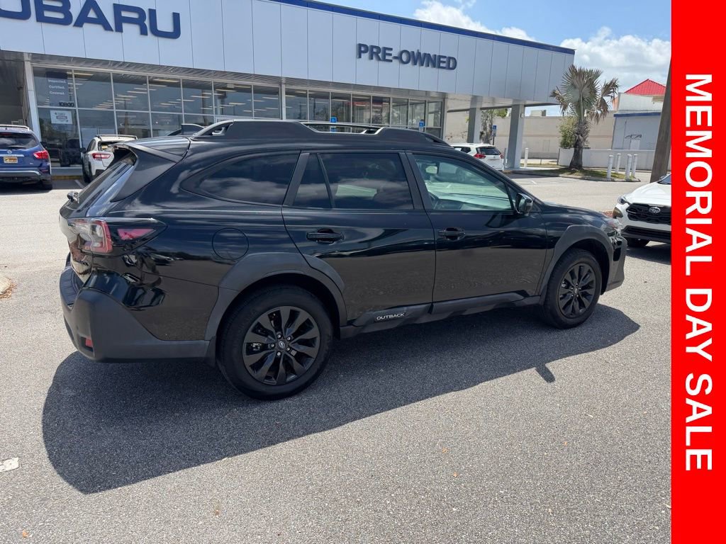 Used 2023 Subaru Outback Onyx Edition AWD/4WD image 3