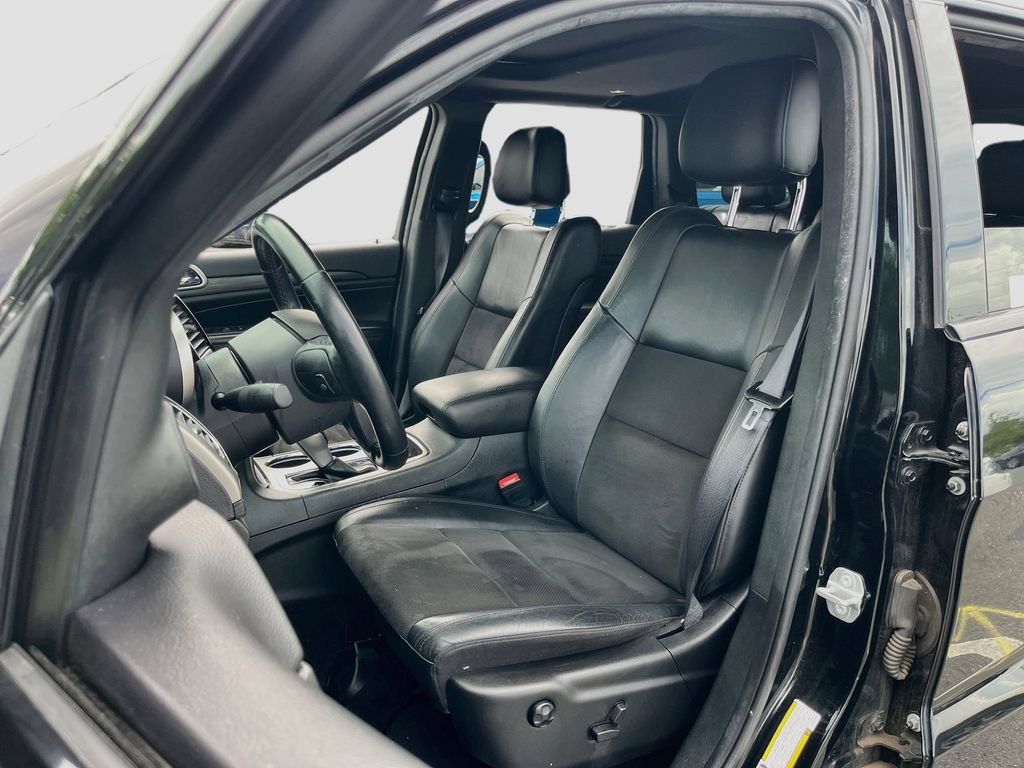 Used 2021 Jeep Grand Cherokee Laredo X RWD image 21