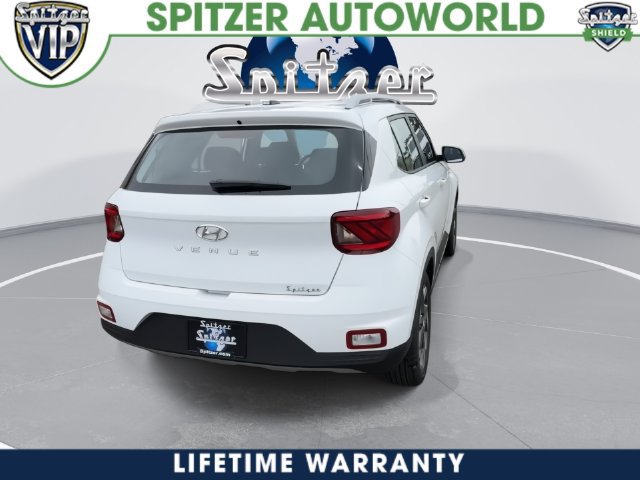 New 2026 Hyundai Venue SEL FWD image 13