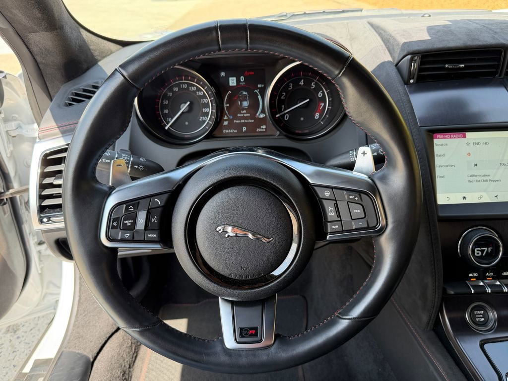 Used 2020 Jaguar F-TYPE SVR AWD/4WD image 17
