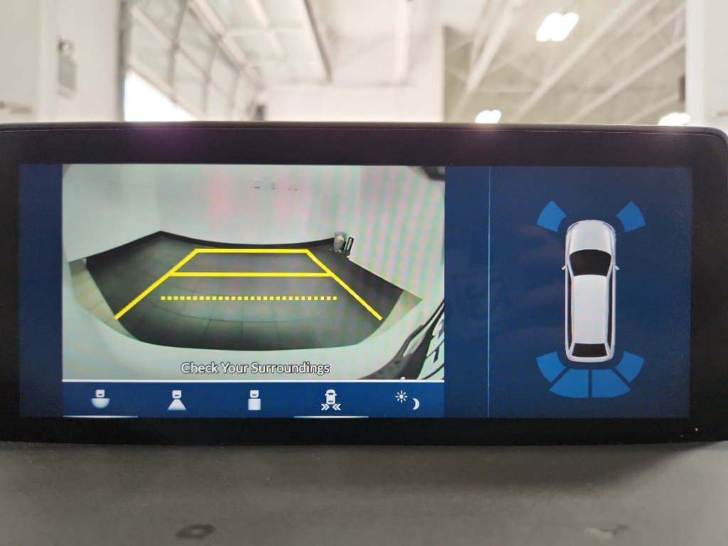 Used 2025 Acura RDX SH-AWD w/ Technology Package image 25